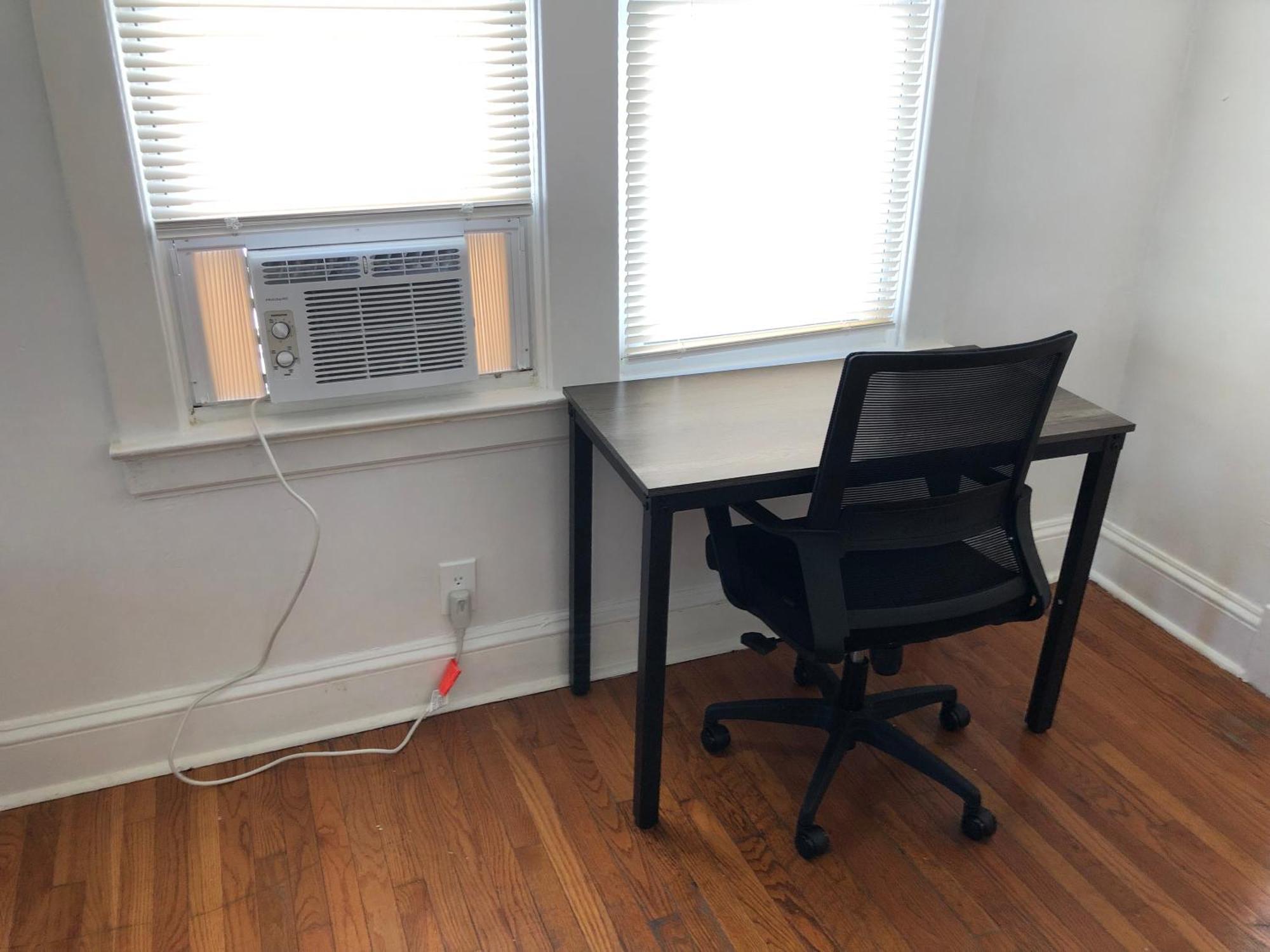 Private 2 Bedroom And 1 Bathroom House In A Quiet Area And Convenient To Nyc Bus And Train Perth Amboy Luaran gambar