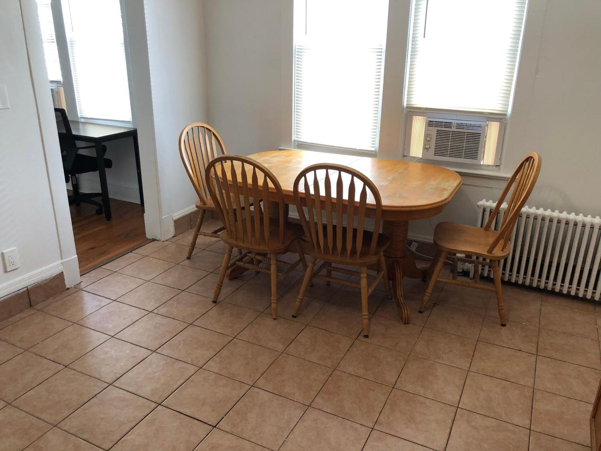 Private 2 Bedroom And 1 Bathroom House In A Quiet Area And Convenient To Nyc Bus And Train Perth Amboy Luaran gambar